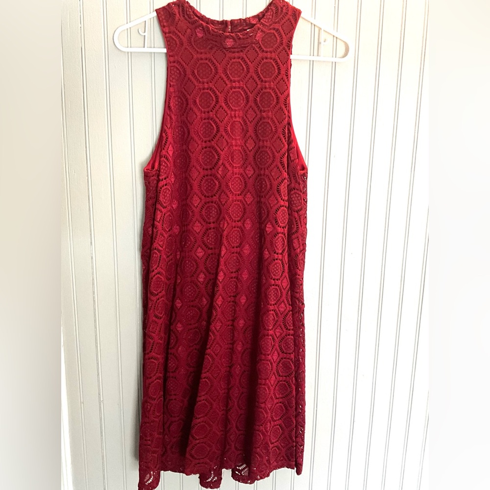 Francesca's Collections Beautiful Rich Red Lace Midi Dress. Size Small.